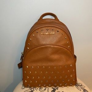 MICHAEL KORS ABBEY STUDDED BACKPACK -TAN/BROWN NWT